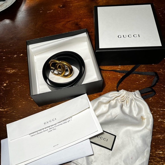Authentic Gucci belt size small 75.  paperwork in hand.Still in great condition - Picture 6 of 9